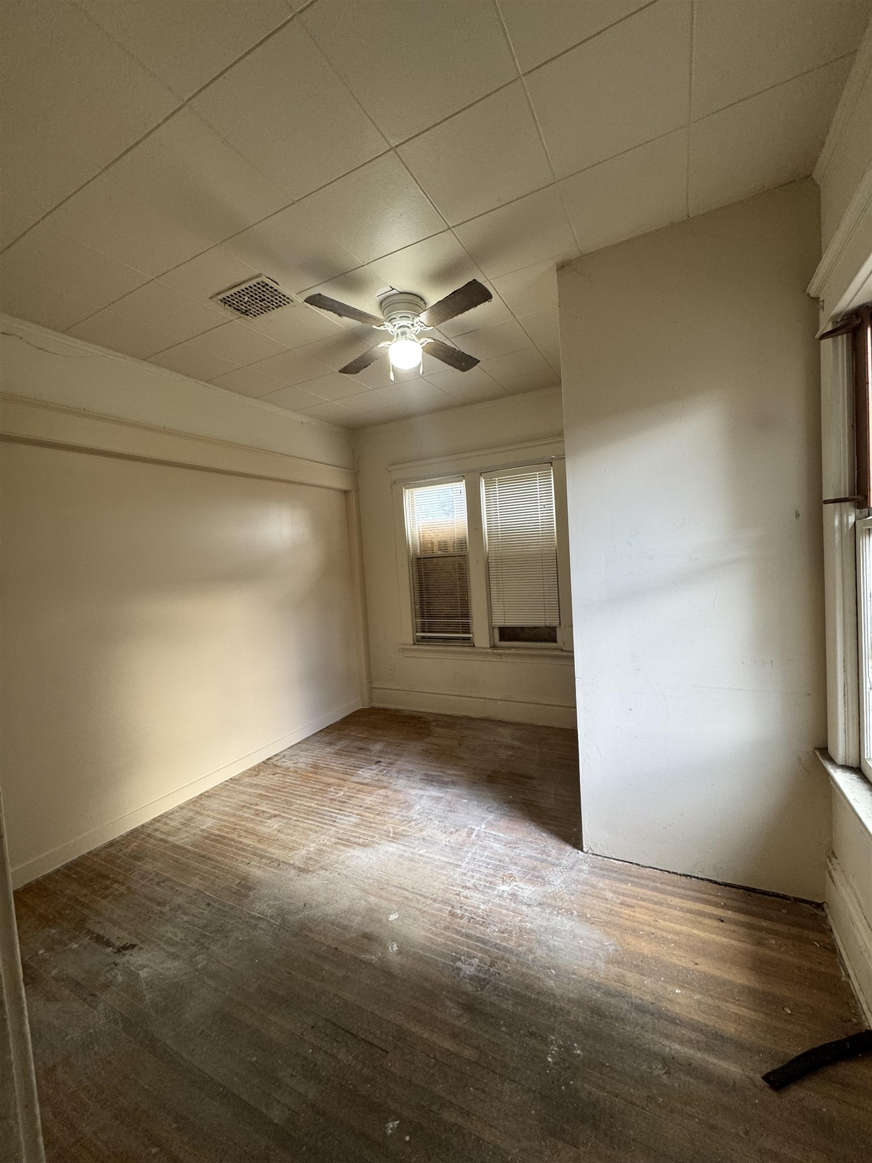 1220 N Madison St - Photo 7