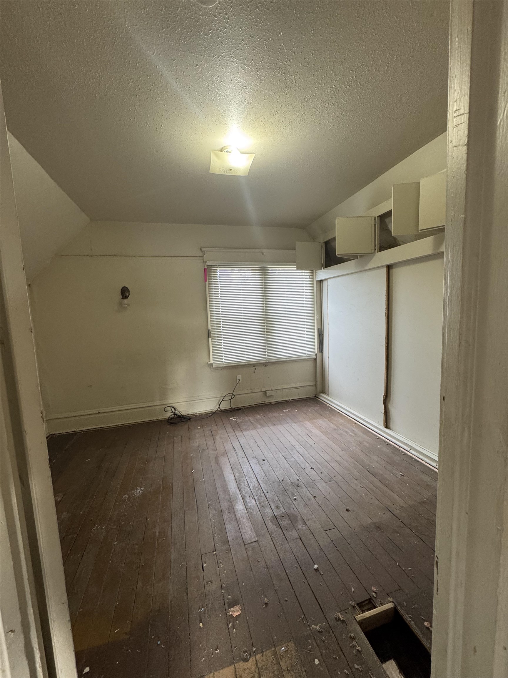 1220 N Madison St - Photo 10