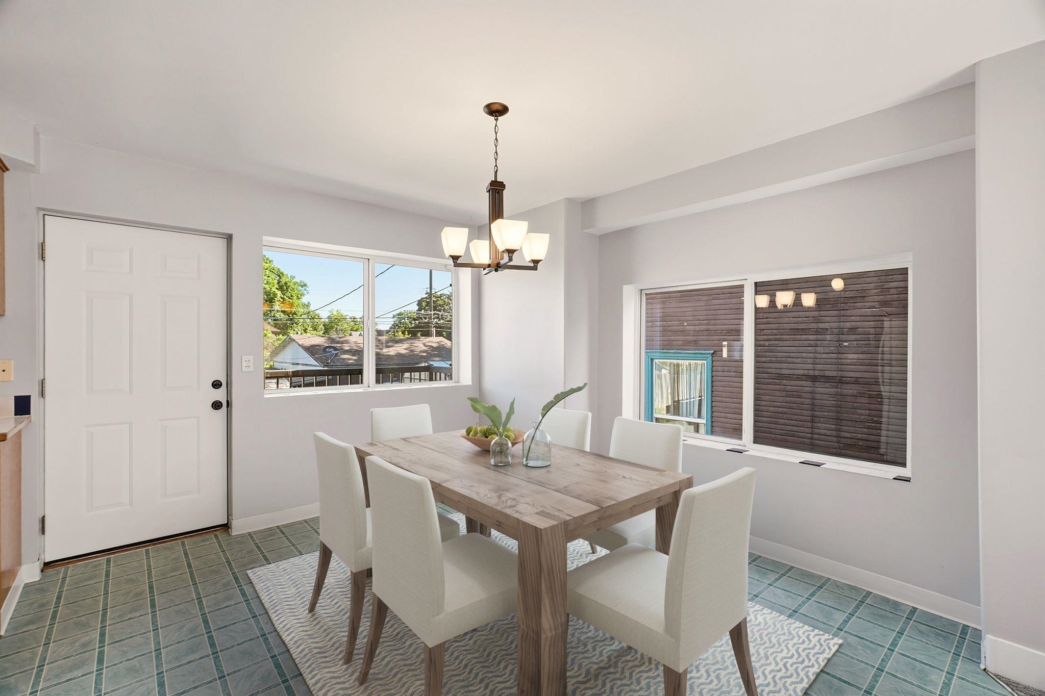 1208 W Spofford Ave - Photo 11