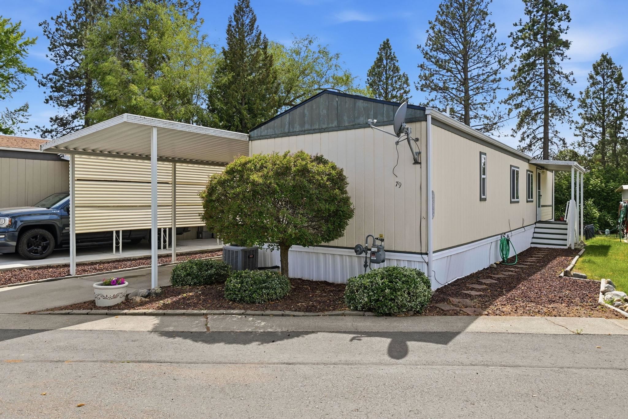 2601 N Barker Rd - Photo 2