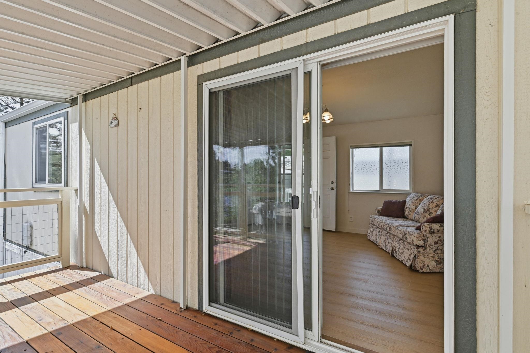 2601 N Barker Rd - Photo 21