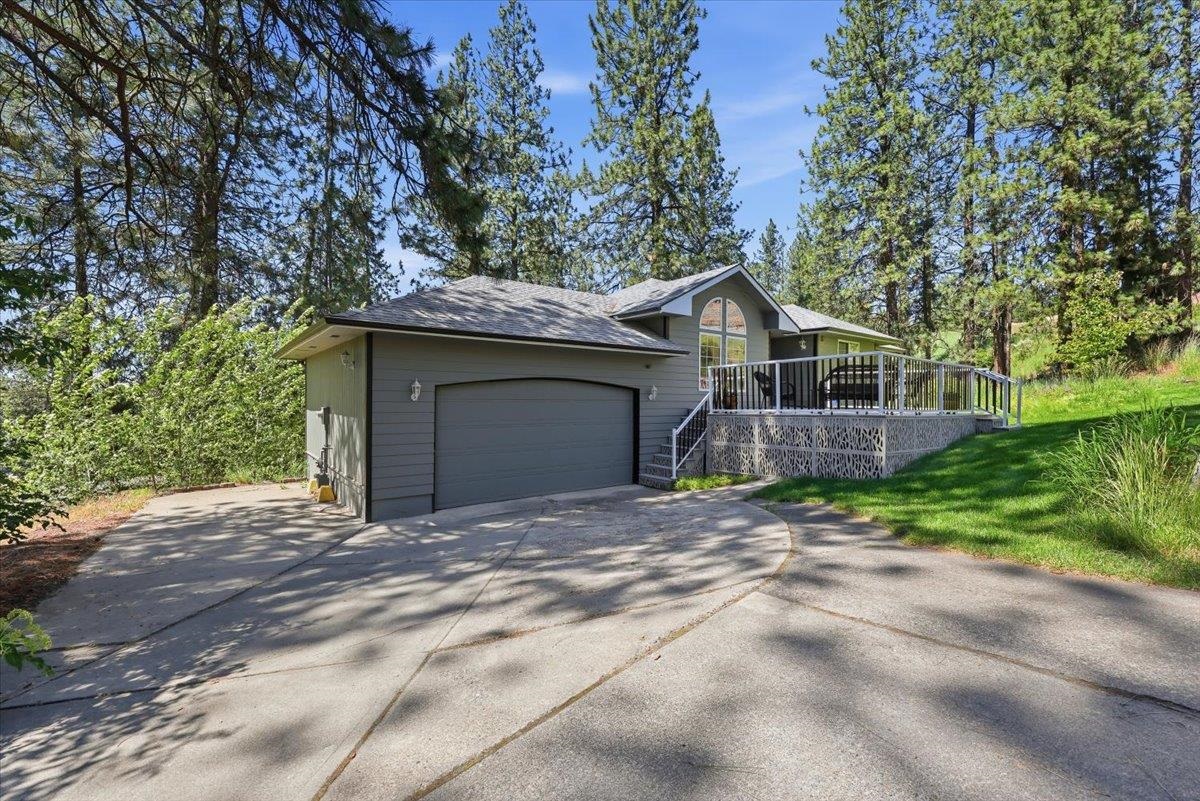 9921 N Wieber Dr - Photo 2