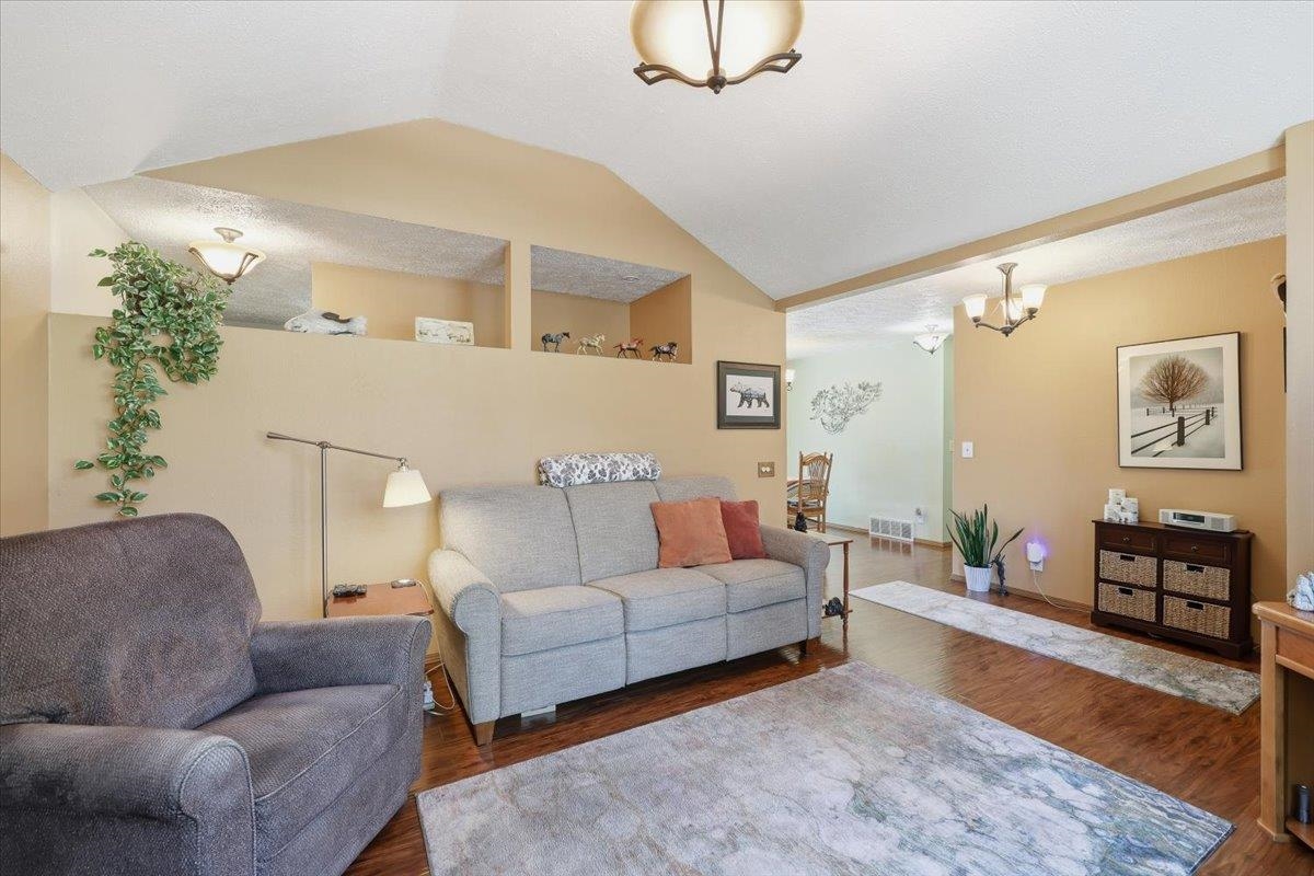 9921 N Wieber Dr - Photo 8