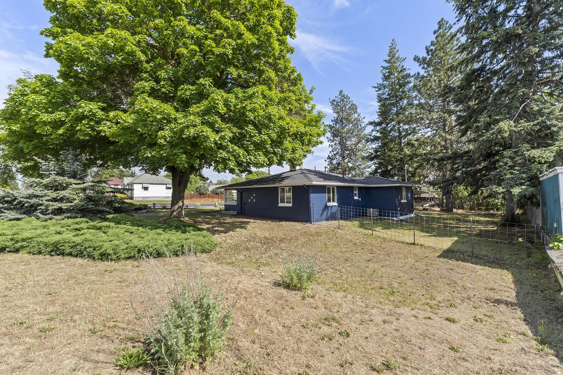 3721 N Ash St - Photo 37