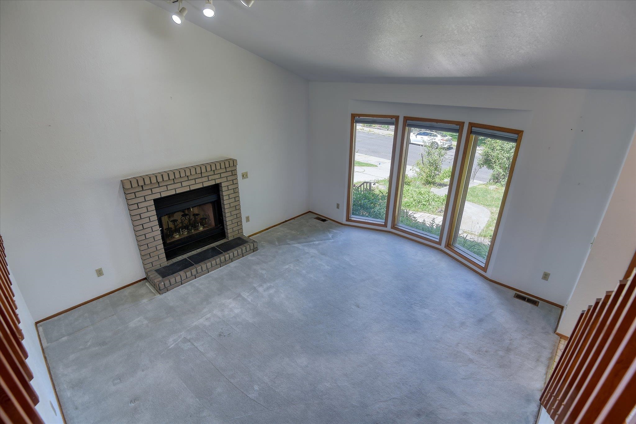 2012 E 13th Ave - Photo 6