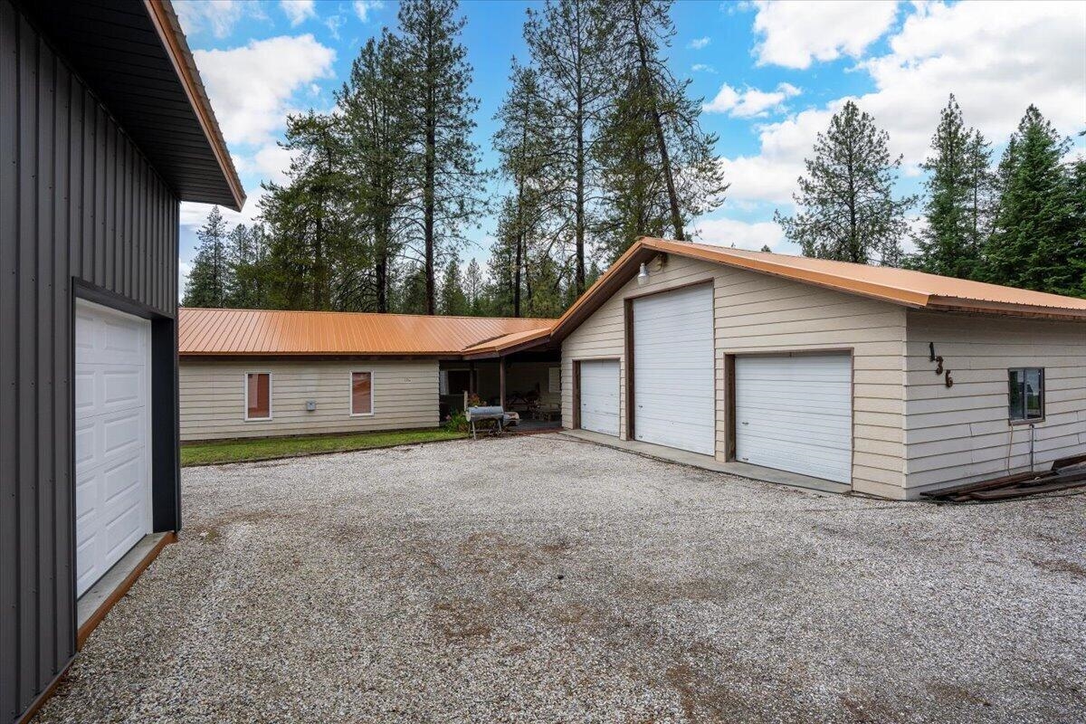 136 Richmond Ln - Photo 4