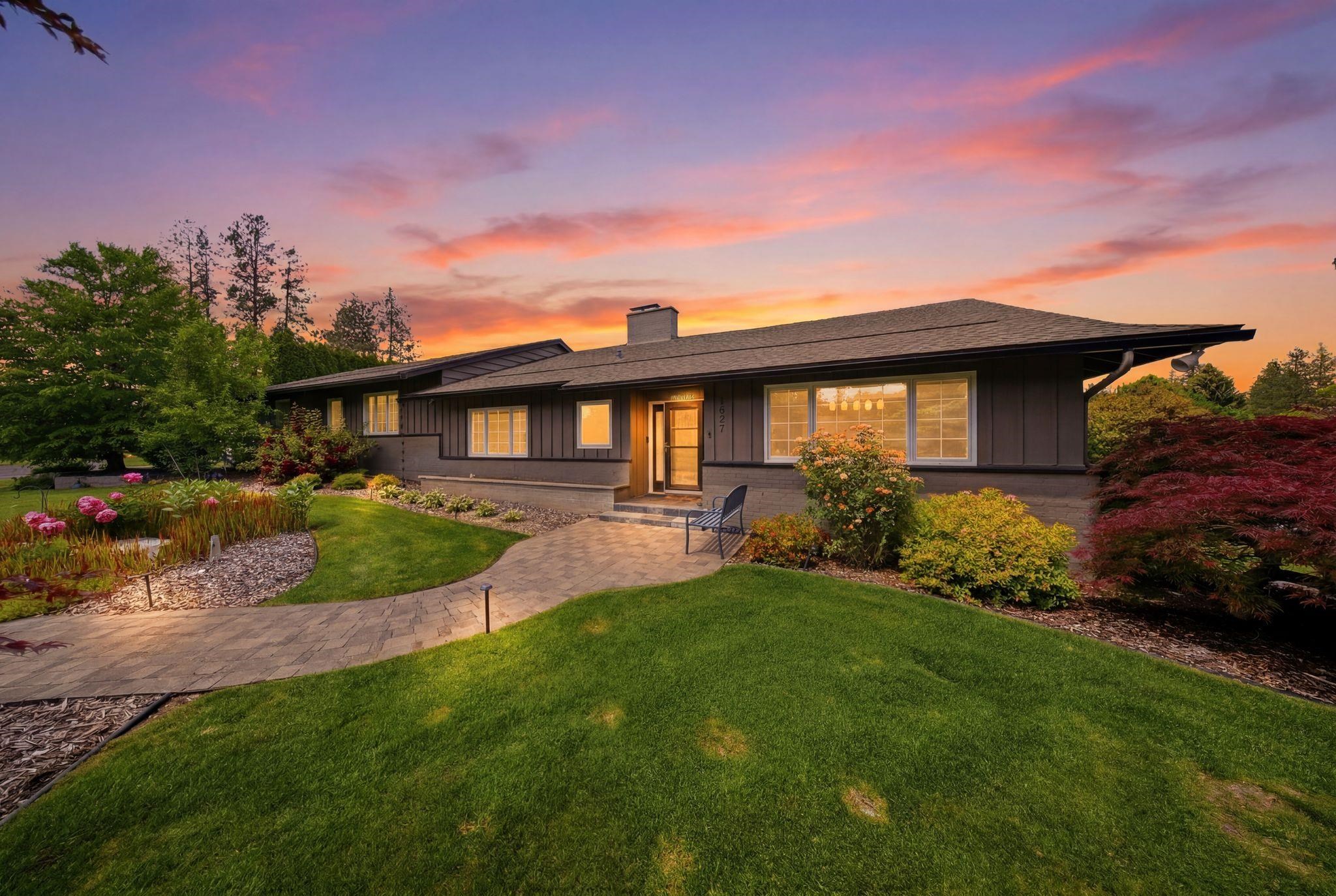 1527 E Woodcliff Rd - Photo 3