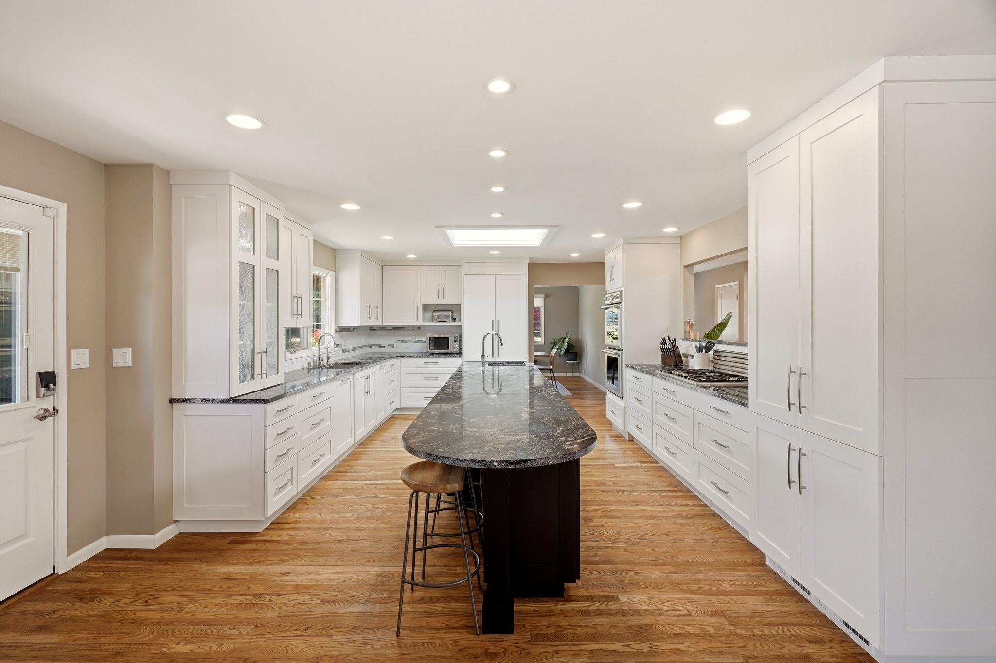 1527 E Woodcliff Rd - Photo 5