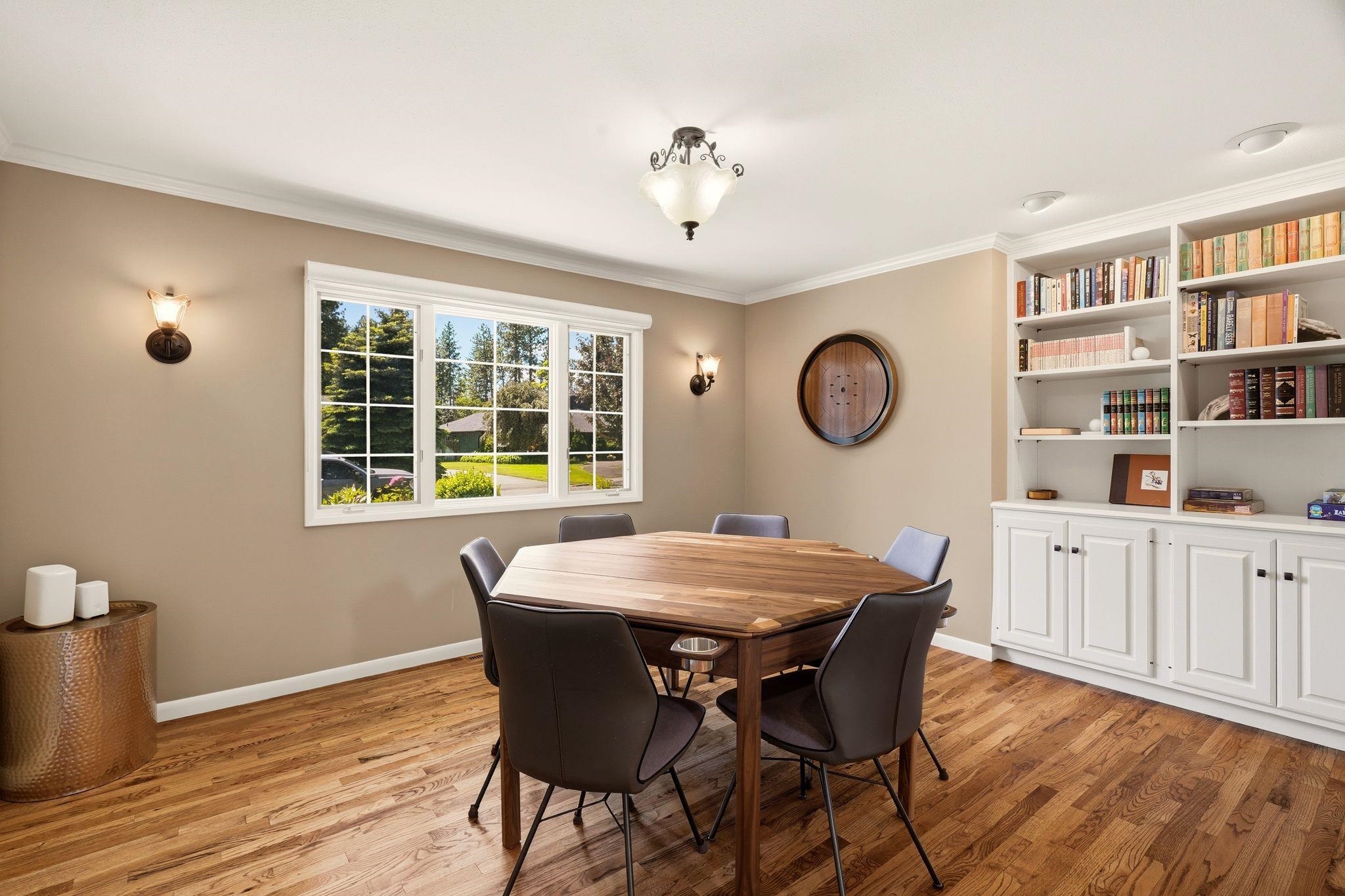 1527 E Woodcliff Rd - Photo 18