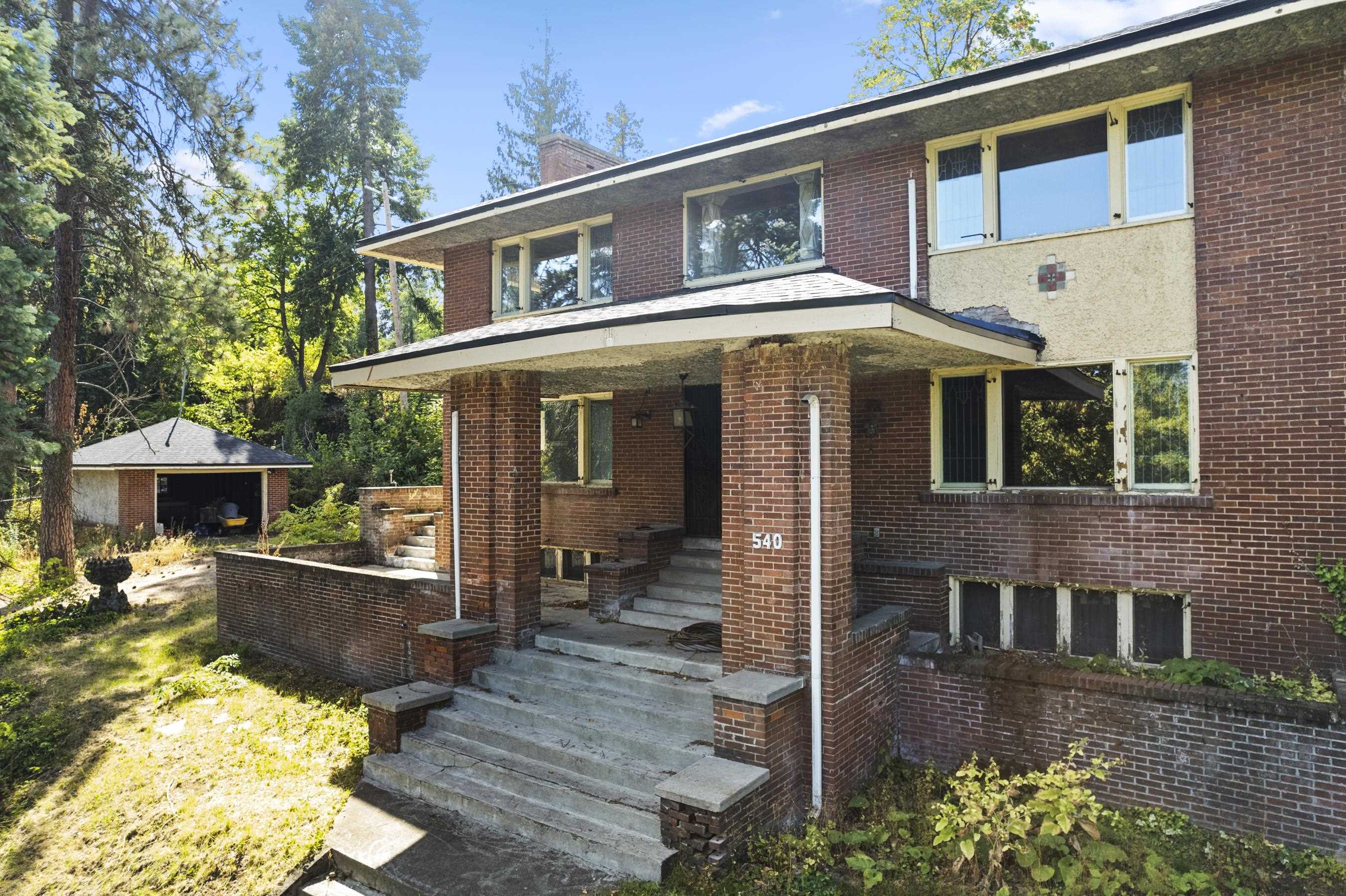 540 E Rockwood Blvd - Photo 3