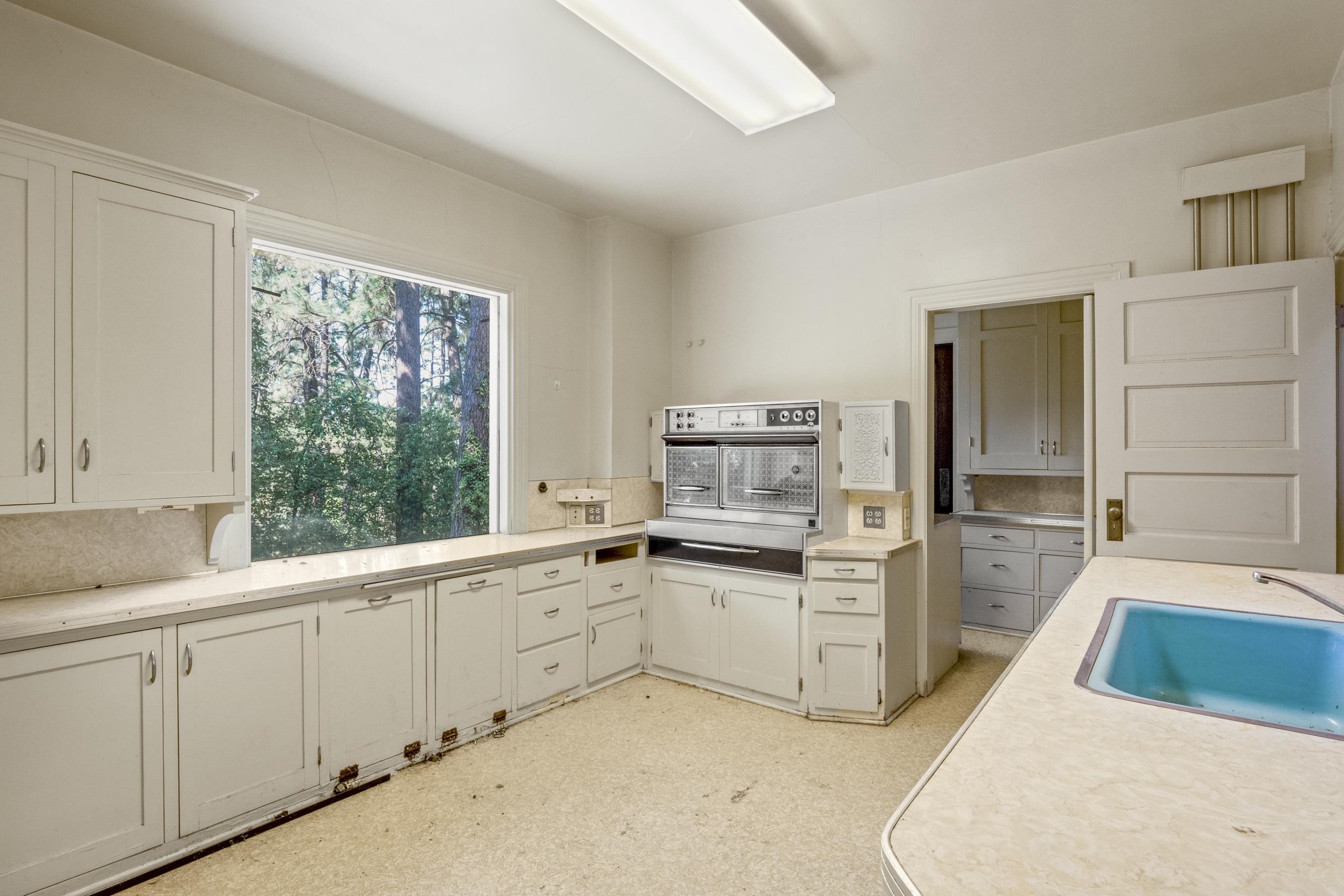 540 E Rockwood Blvd - Photo 19