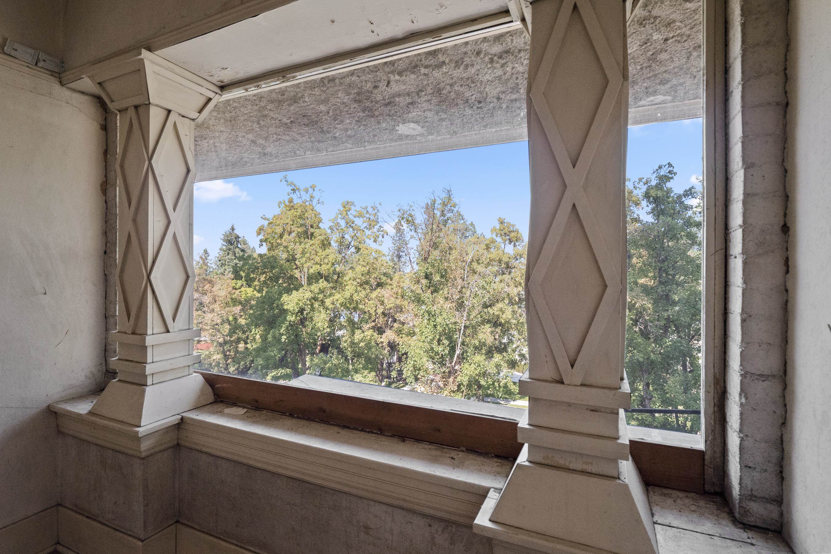 540 E Rockwood Blvd - Photo 32