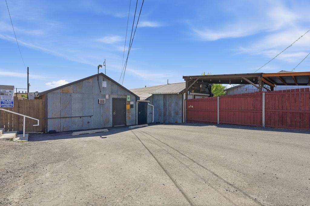 3911 N Madison St - Photo 48