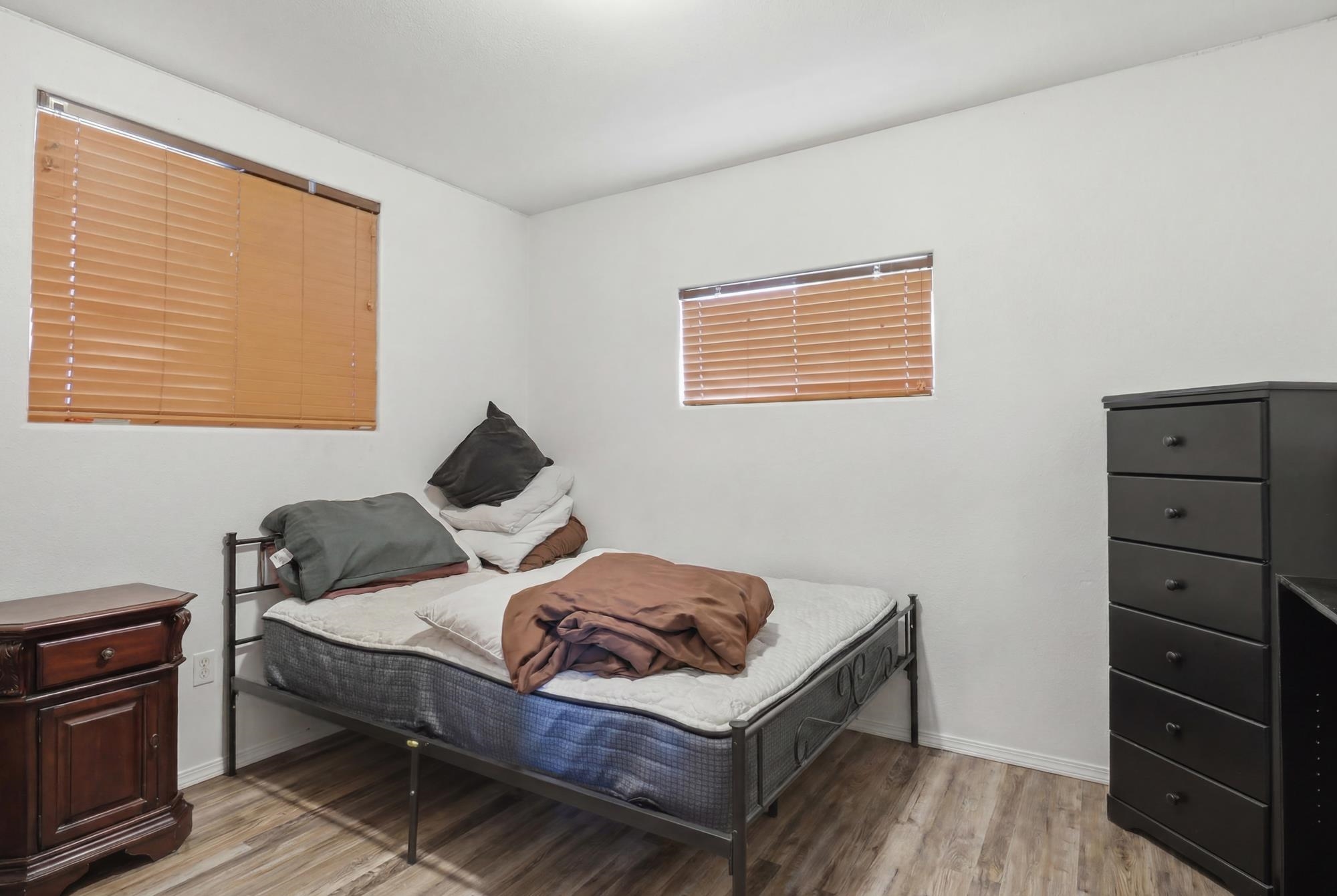 2424 N COLUMBUS St - Photo 11