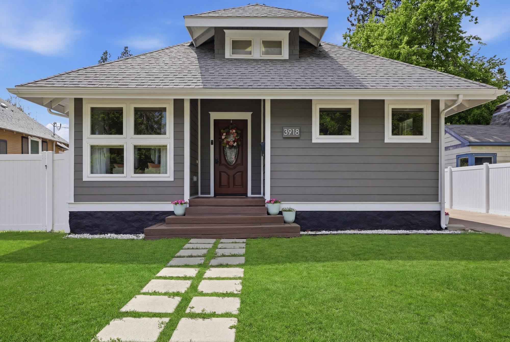 3918 S Grand Blvd - Photo 1