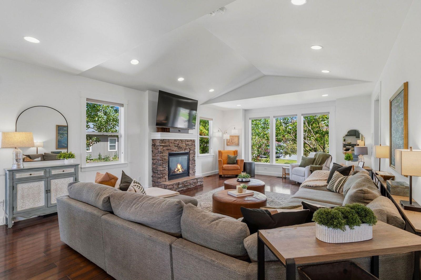 9617 N Claire Ct - Photo 9