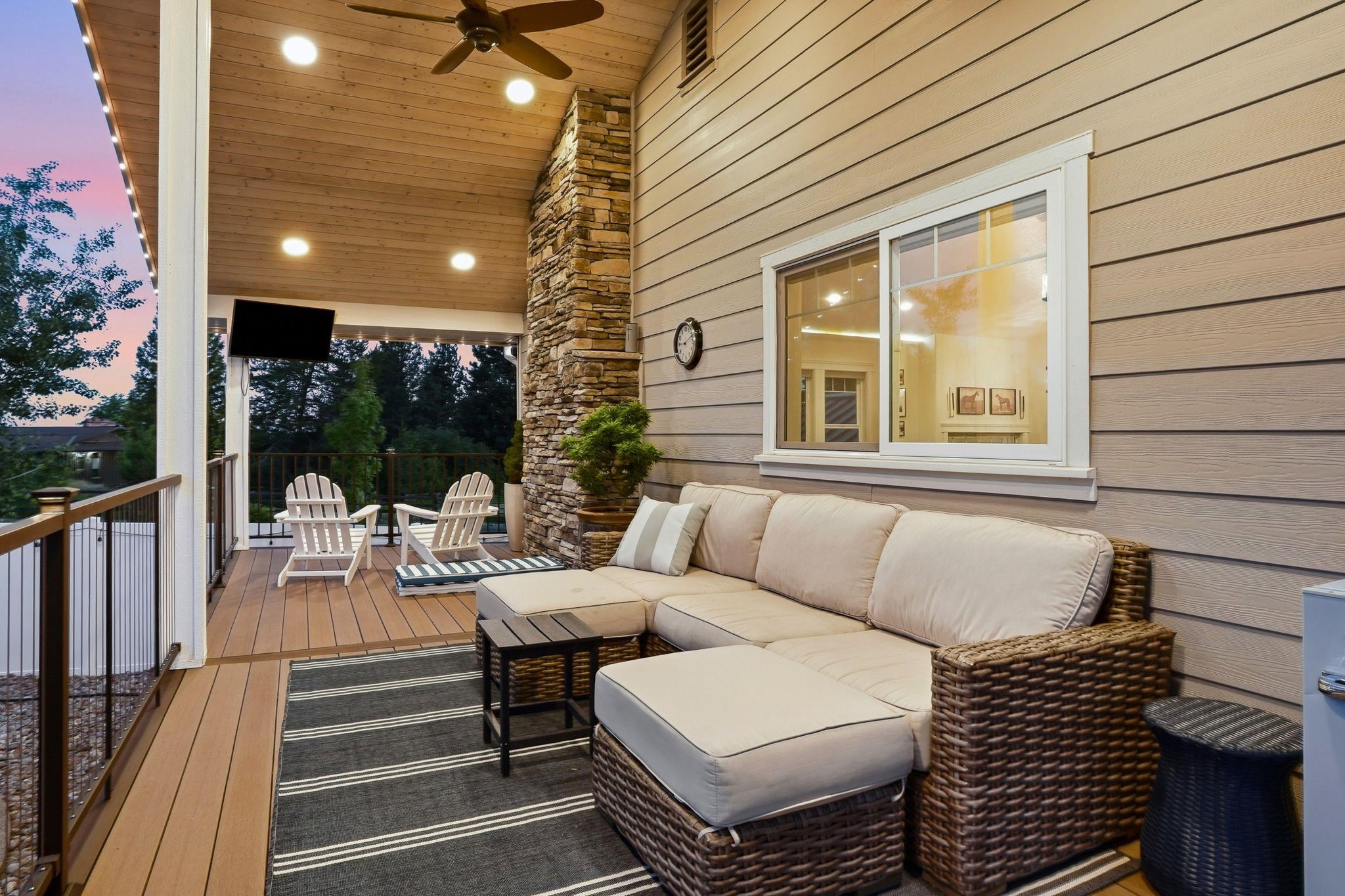 6819 S South Meadows Rd - Photo 39