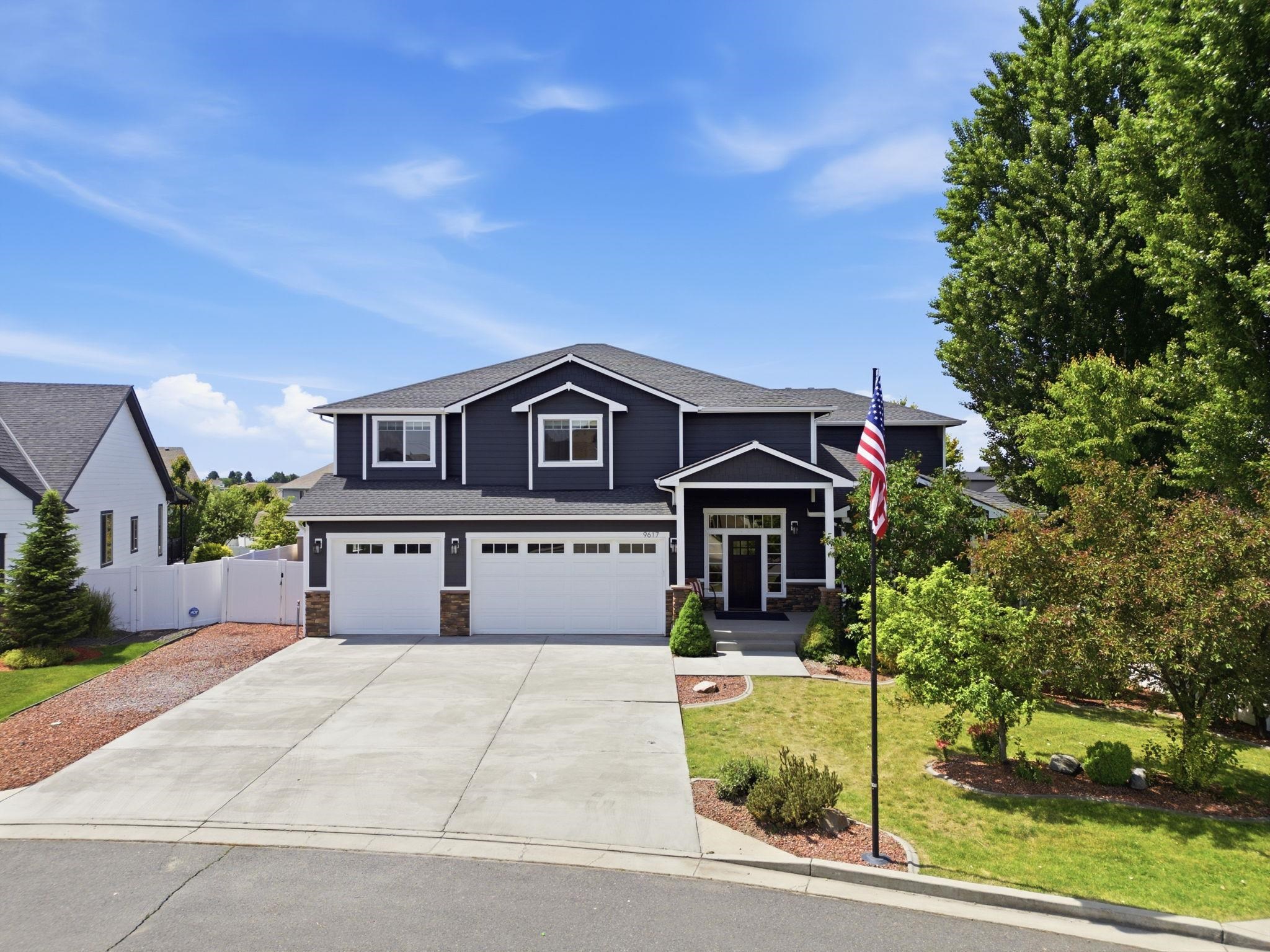 9617 N Claire Ct - Photo 1