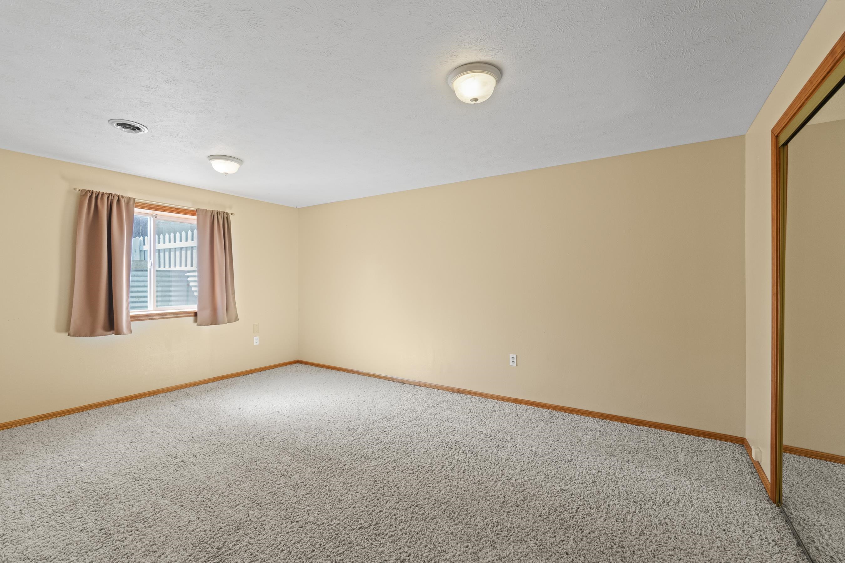7421 W Lanzce Ct - Photo 24