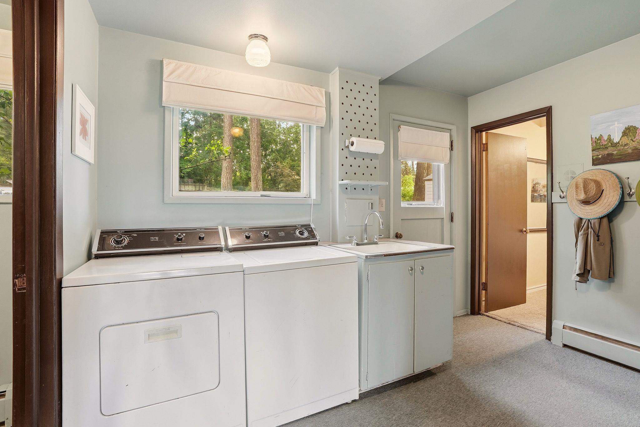 1922 E 36TH Ave - Photo 33