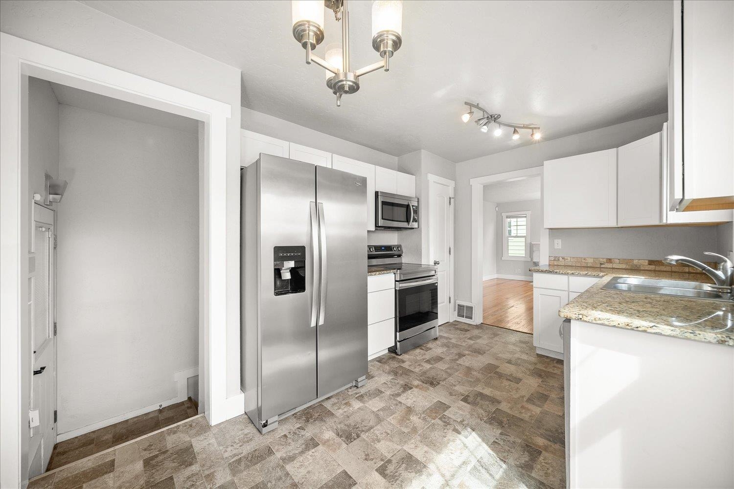 4903 N Cannon St - Photo 7