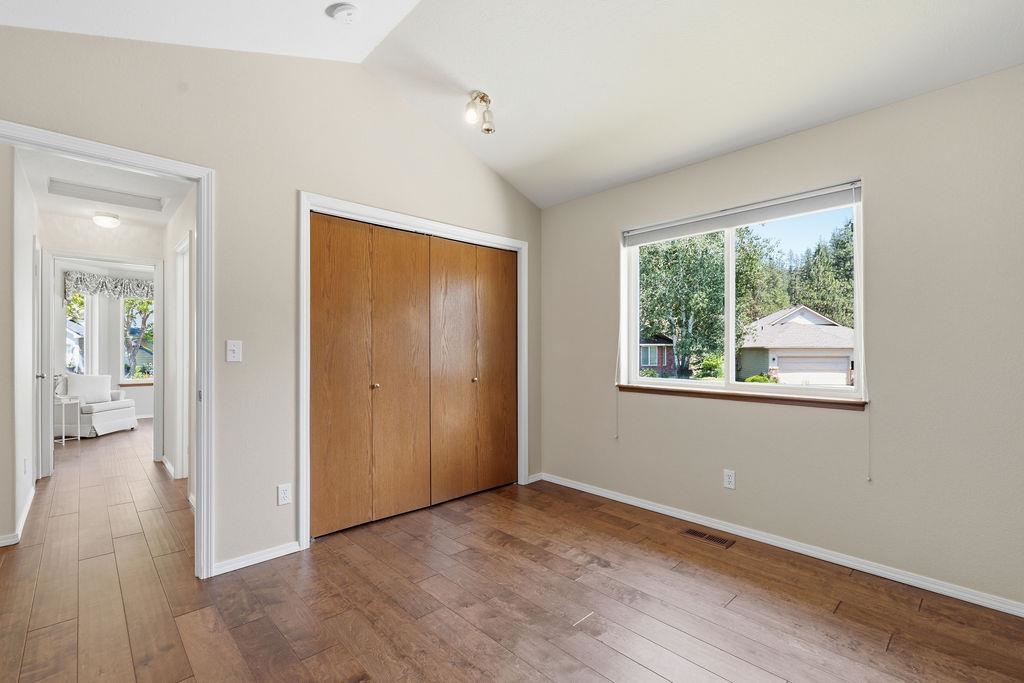 616 E Martingale Ct - Photo 15