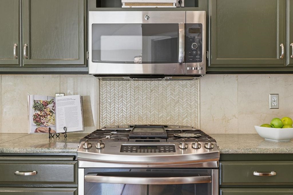 616 E Martingale Ct - Photo 21