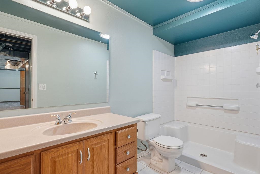 616 E Martingale Ct - Photo 31