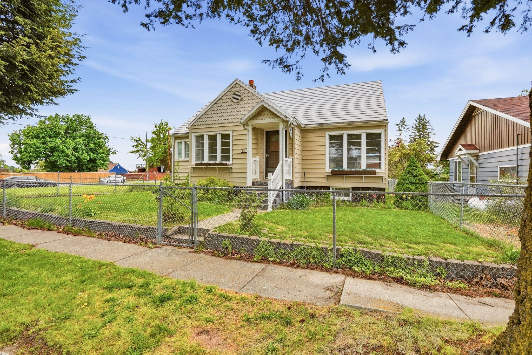 119 N Leslie St - Photo 4