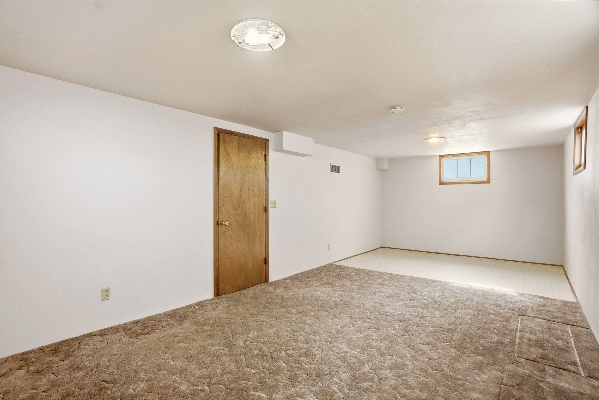 119 N Leslie St - Photo 27