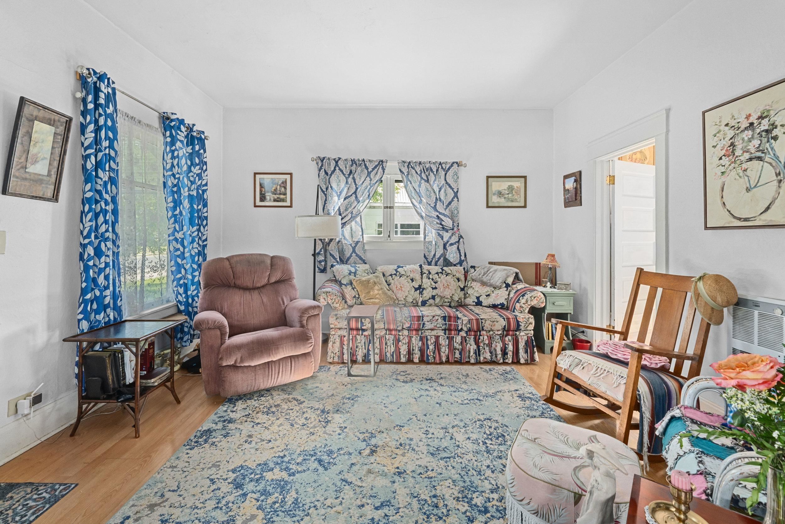 409 Houghton St - Photo 5