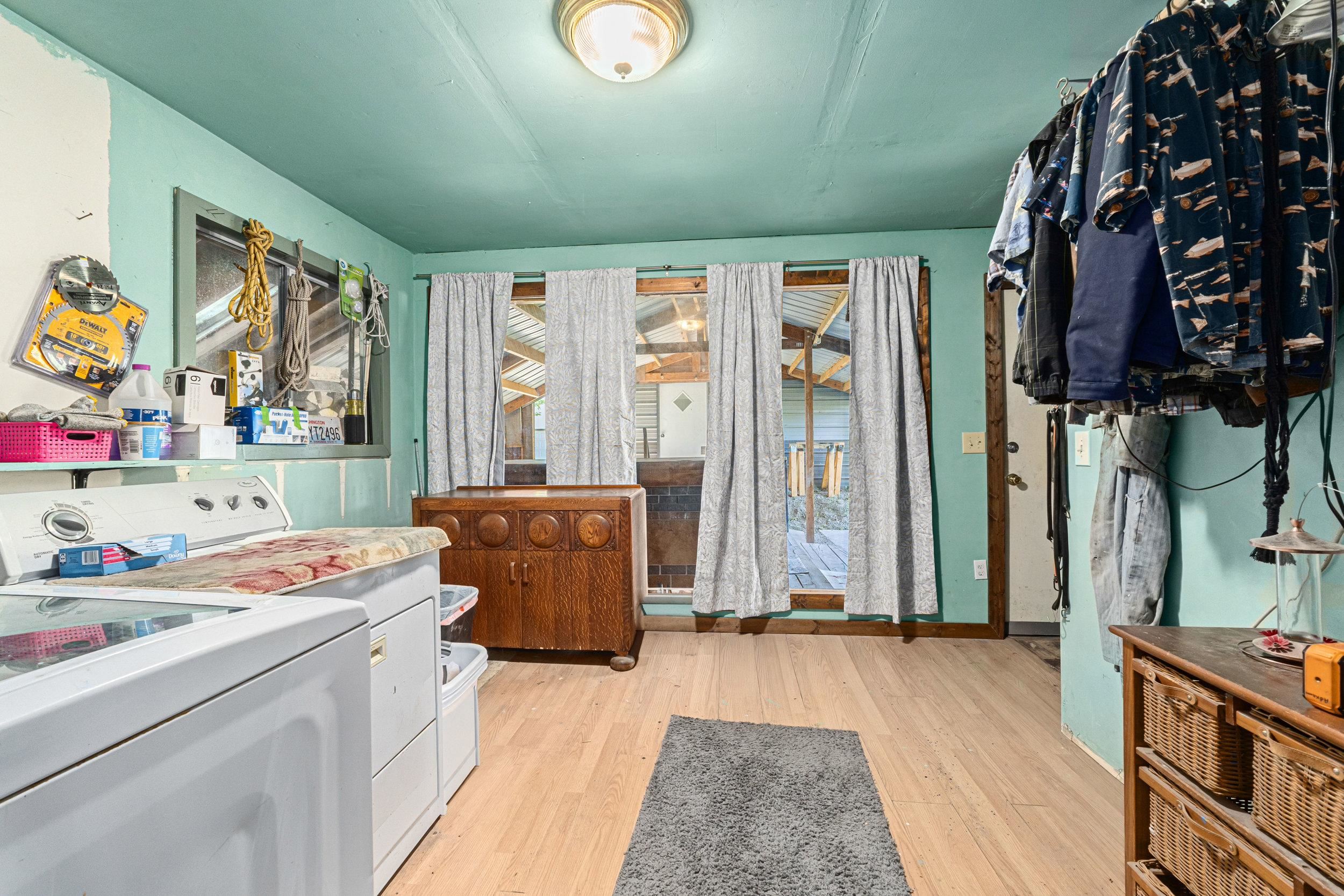 409 Houghton St - Photo 9