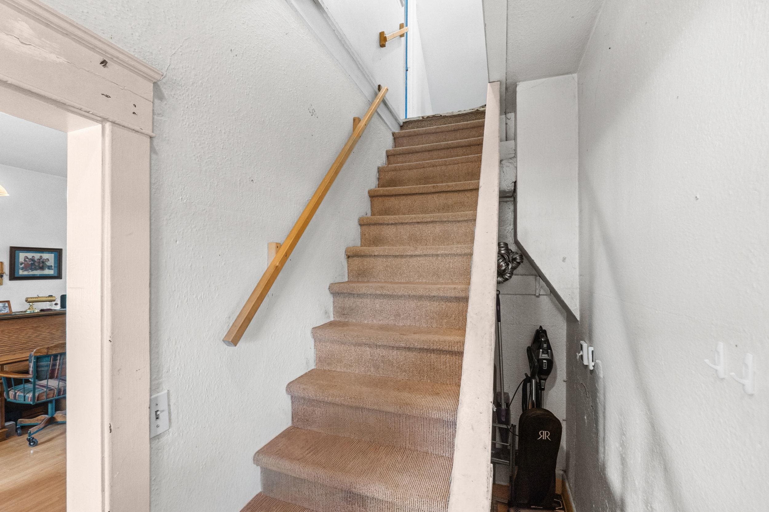 409 Houghton St - Photo 13