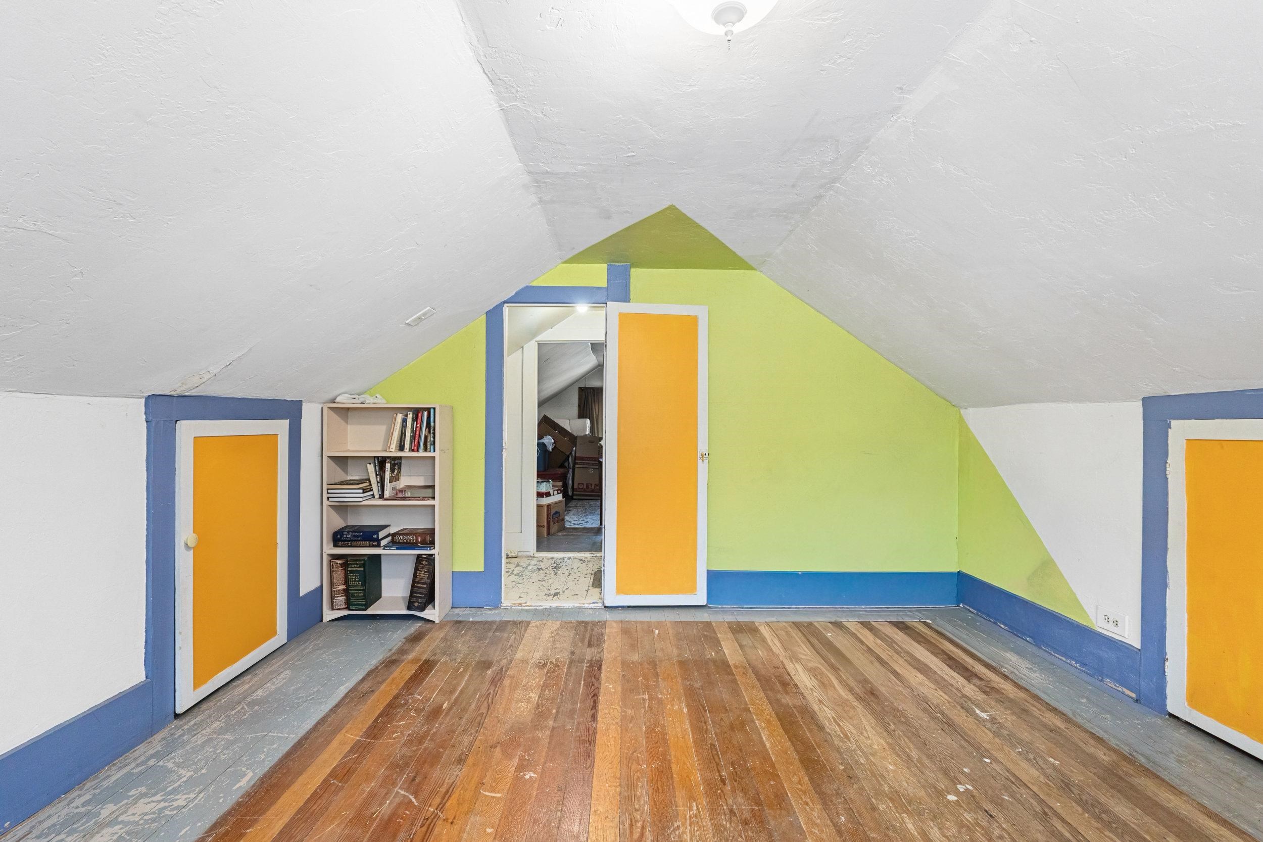 409 Houghton St - Photo 15