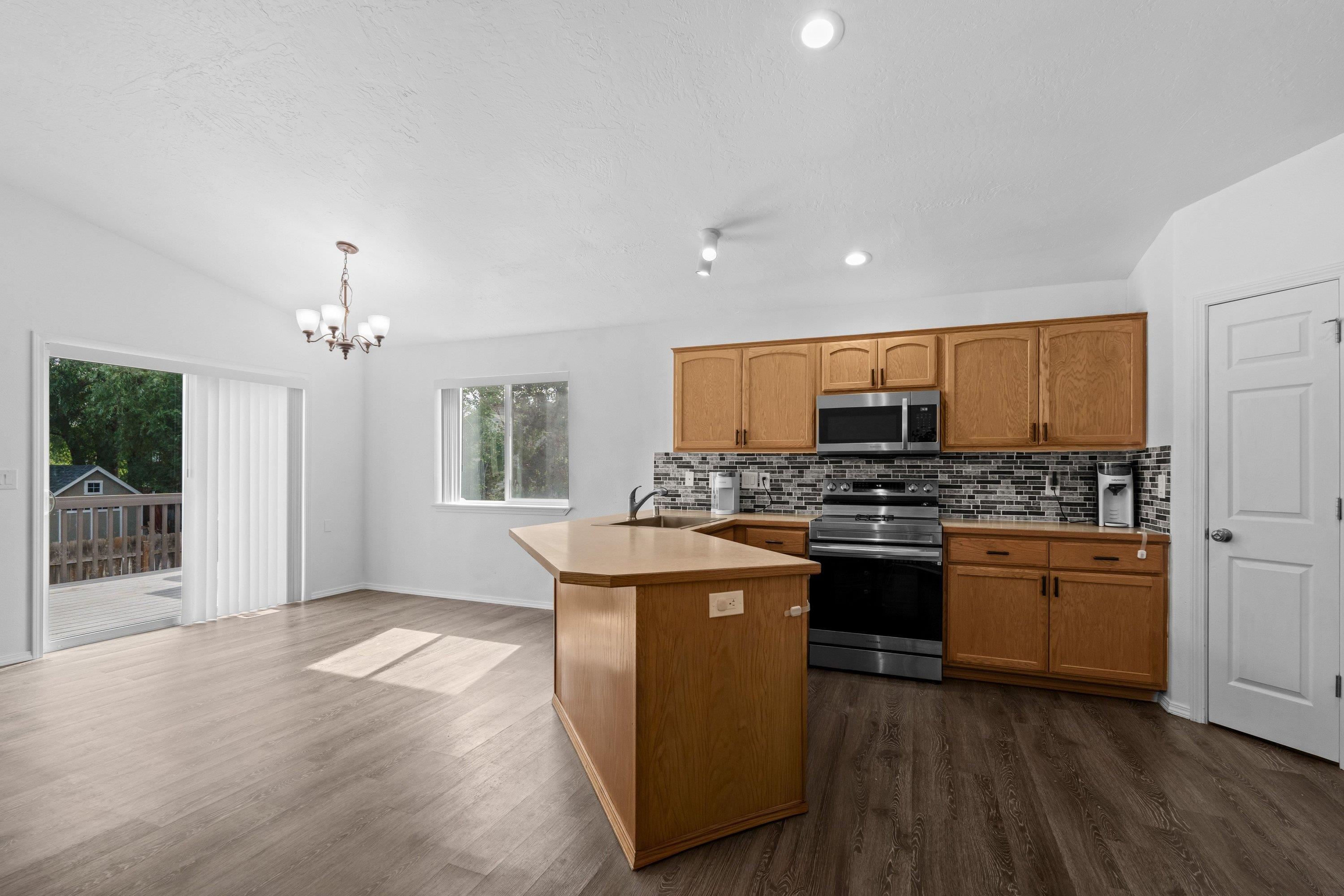 10113 W RASPBERRY Ave - Photo 4