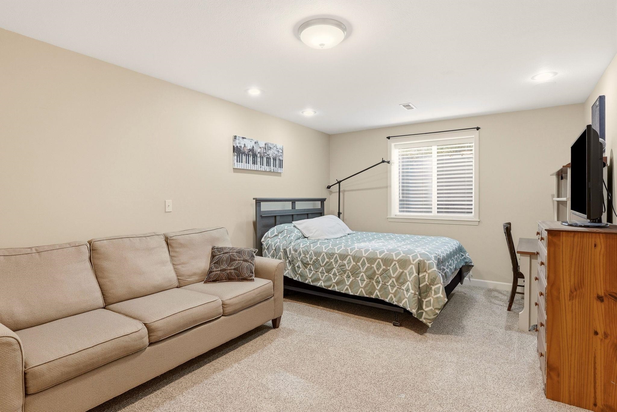 1215 E Huron Dr - Photo 36