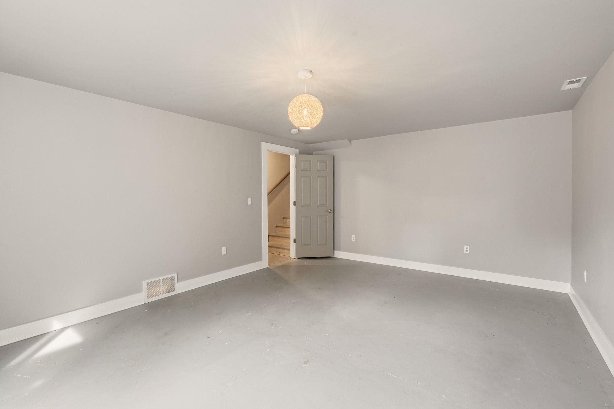 6456 N Villier Rd - Photo 33