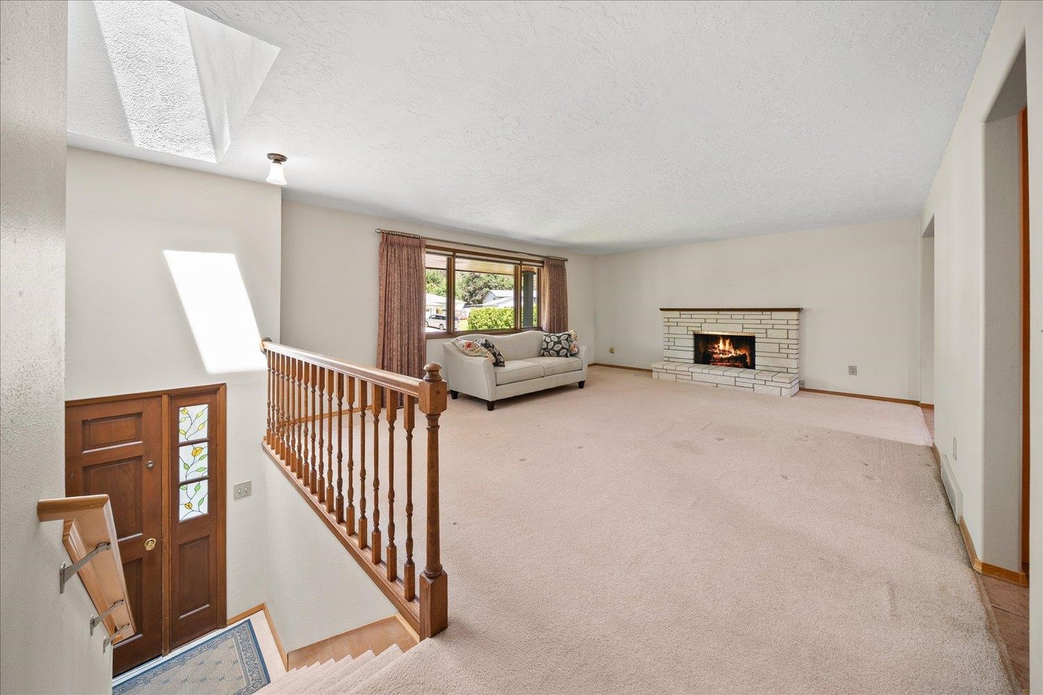 11808 N Madison St - Photo 3