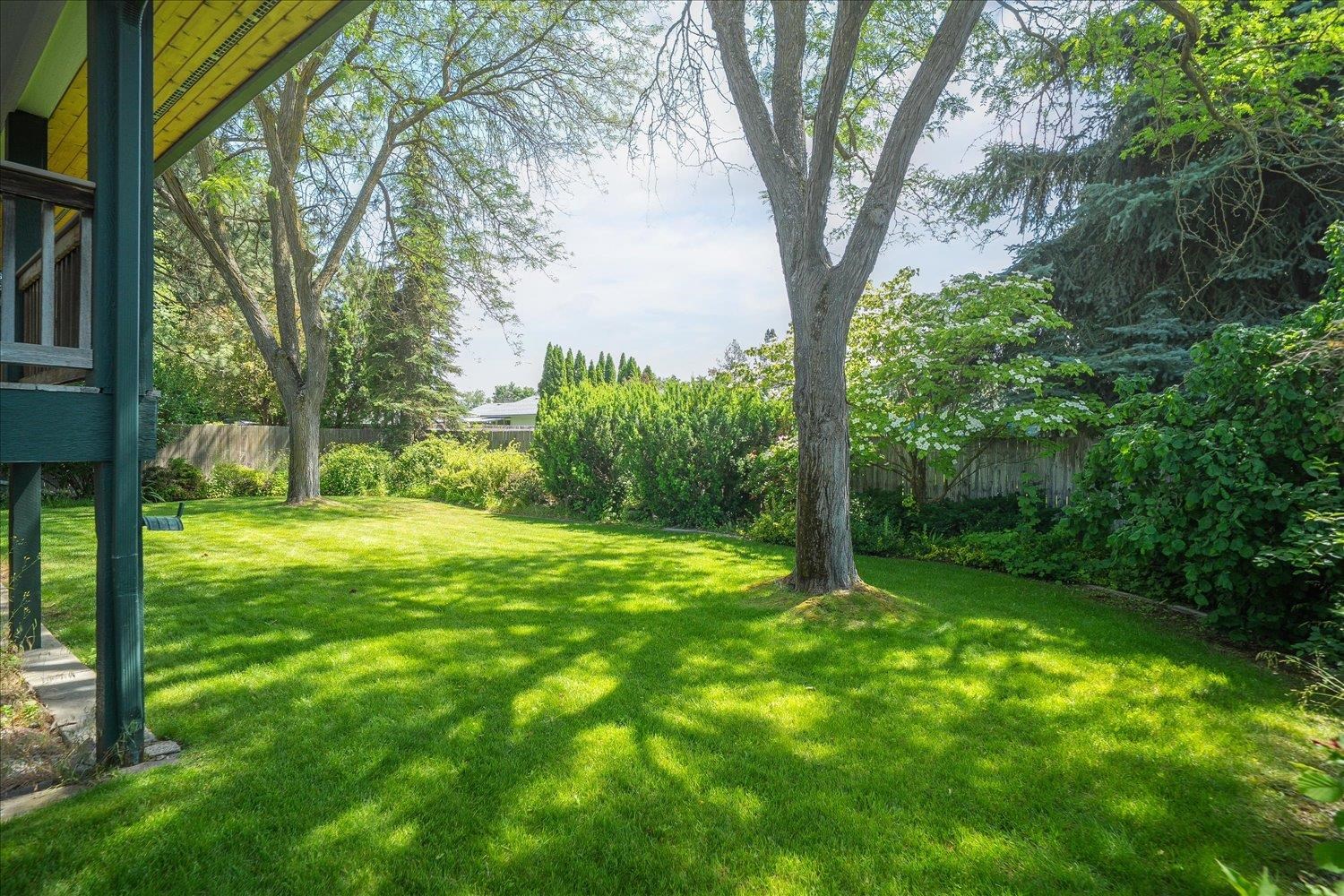 11808 N Madison St - Photo 40