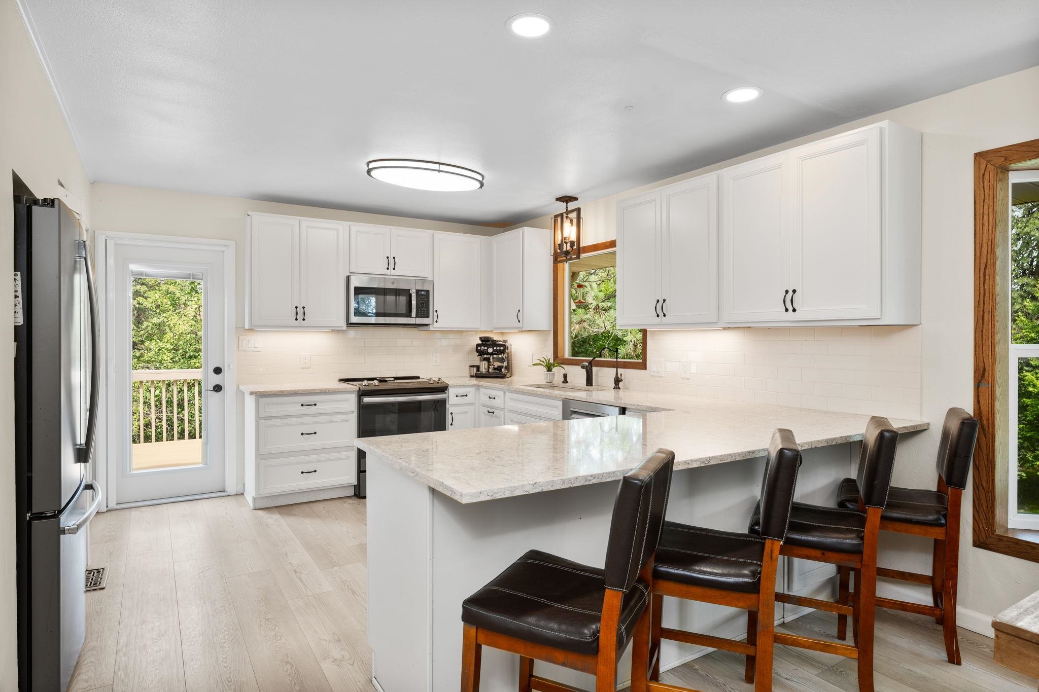 6104 W Deno Rd - Photo 12