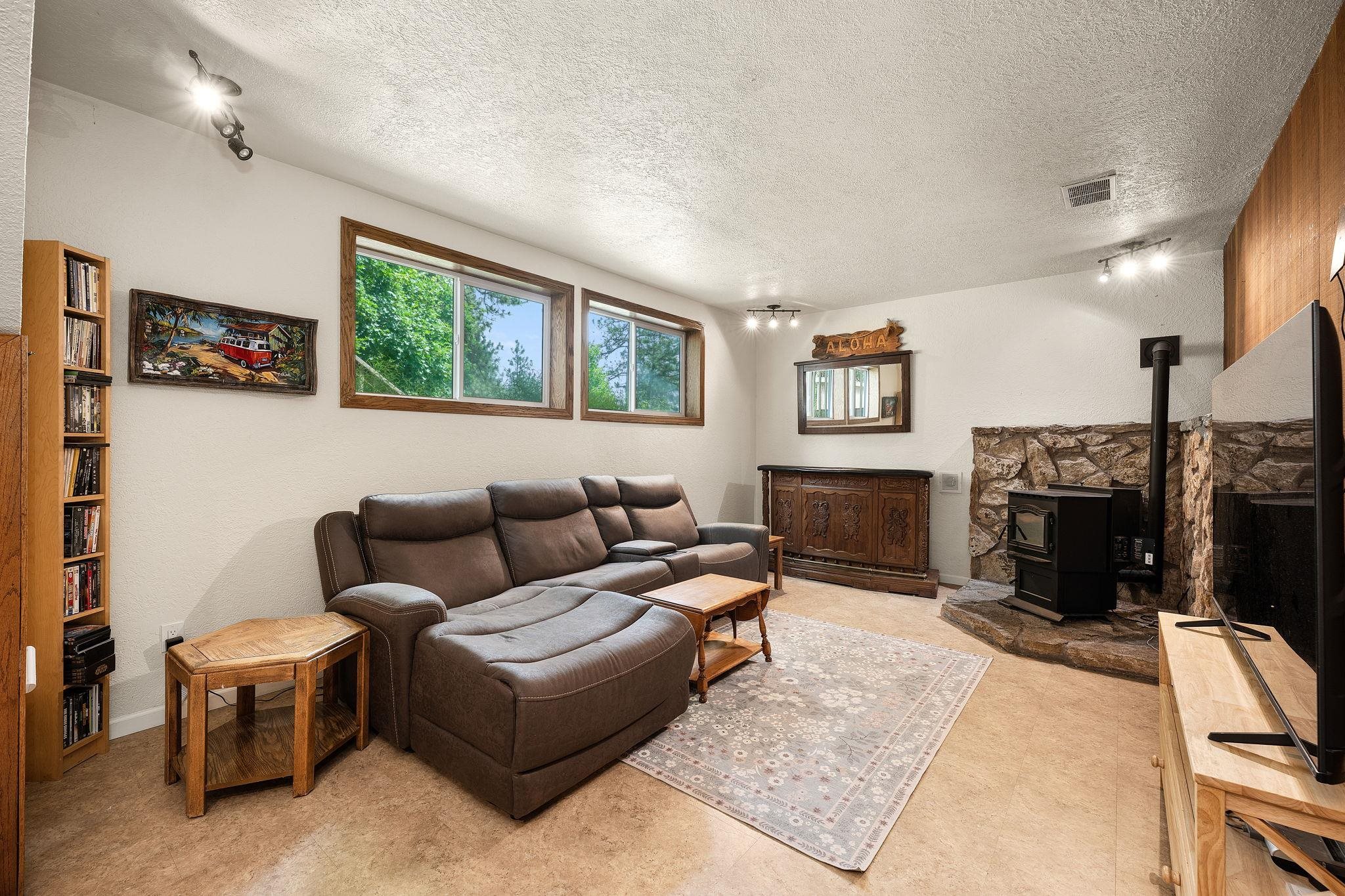 6104 W Deno Rd - Photo 22