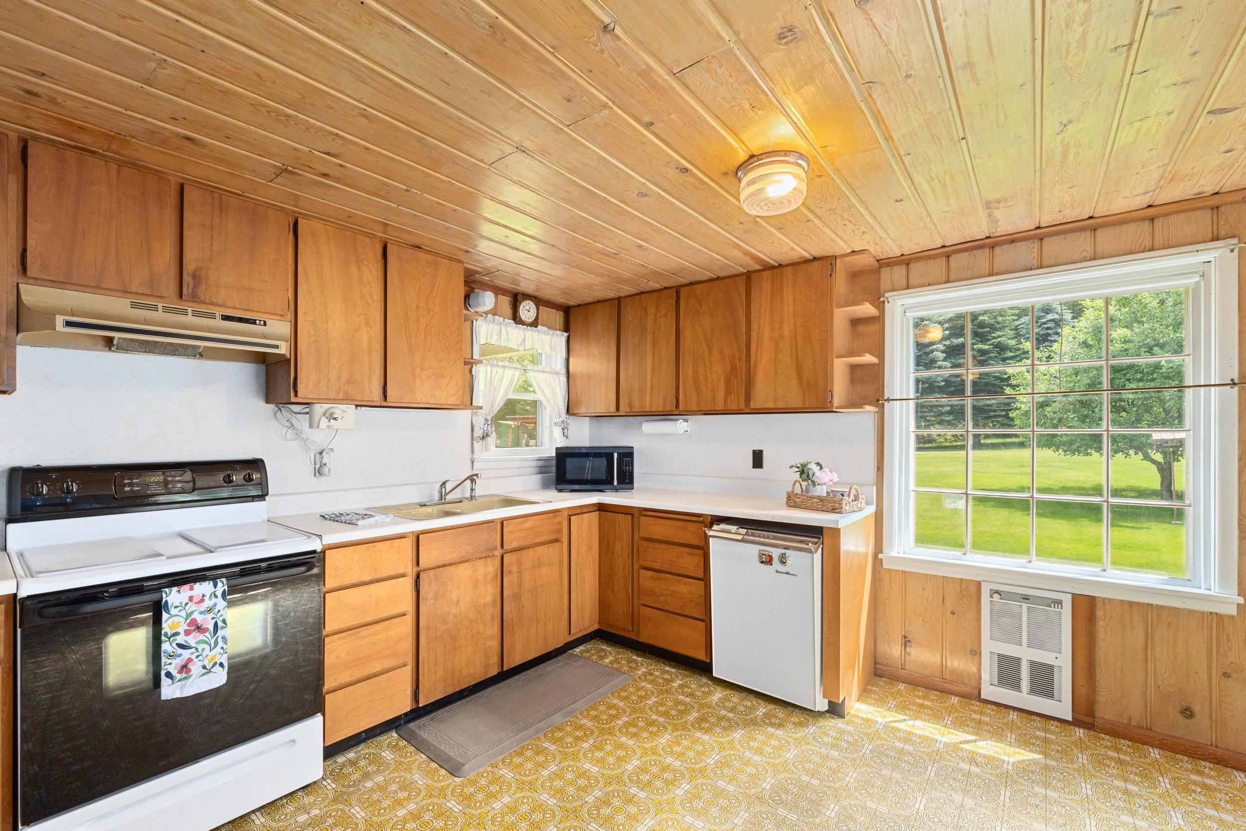 13381 Sullivan Lake Rd - Photo 6