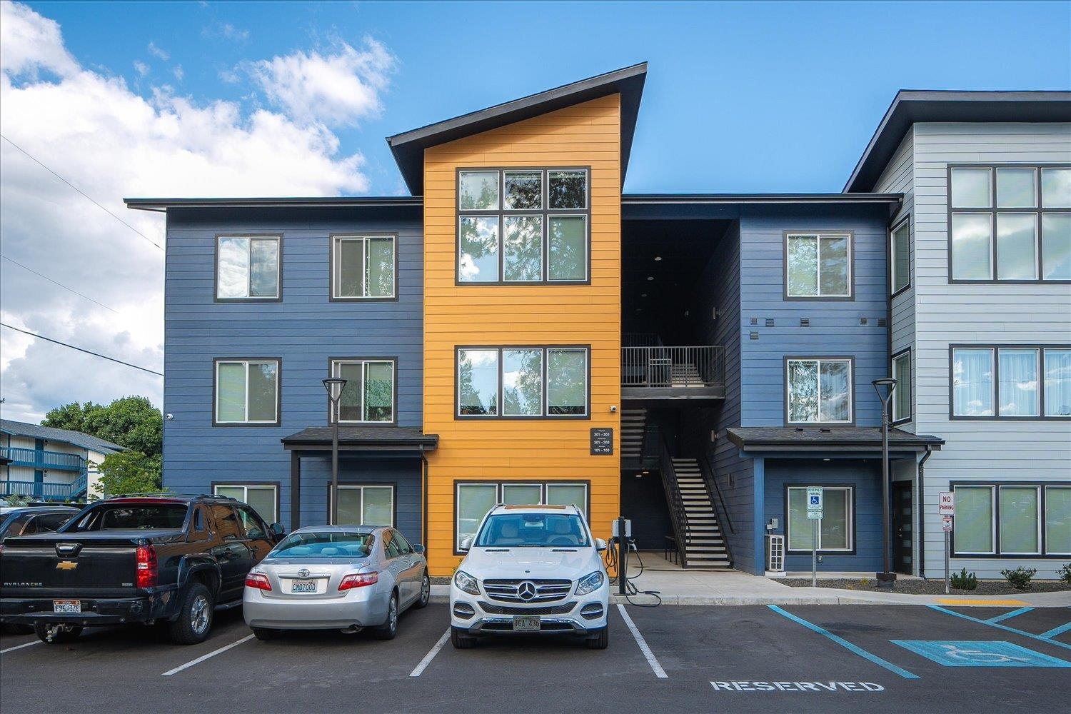 505 E Hawthorne Rd - Photo 21