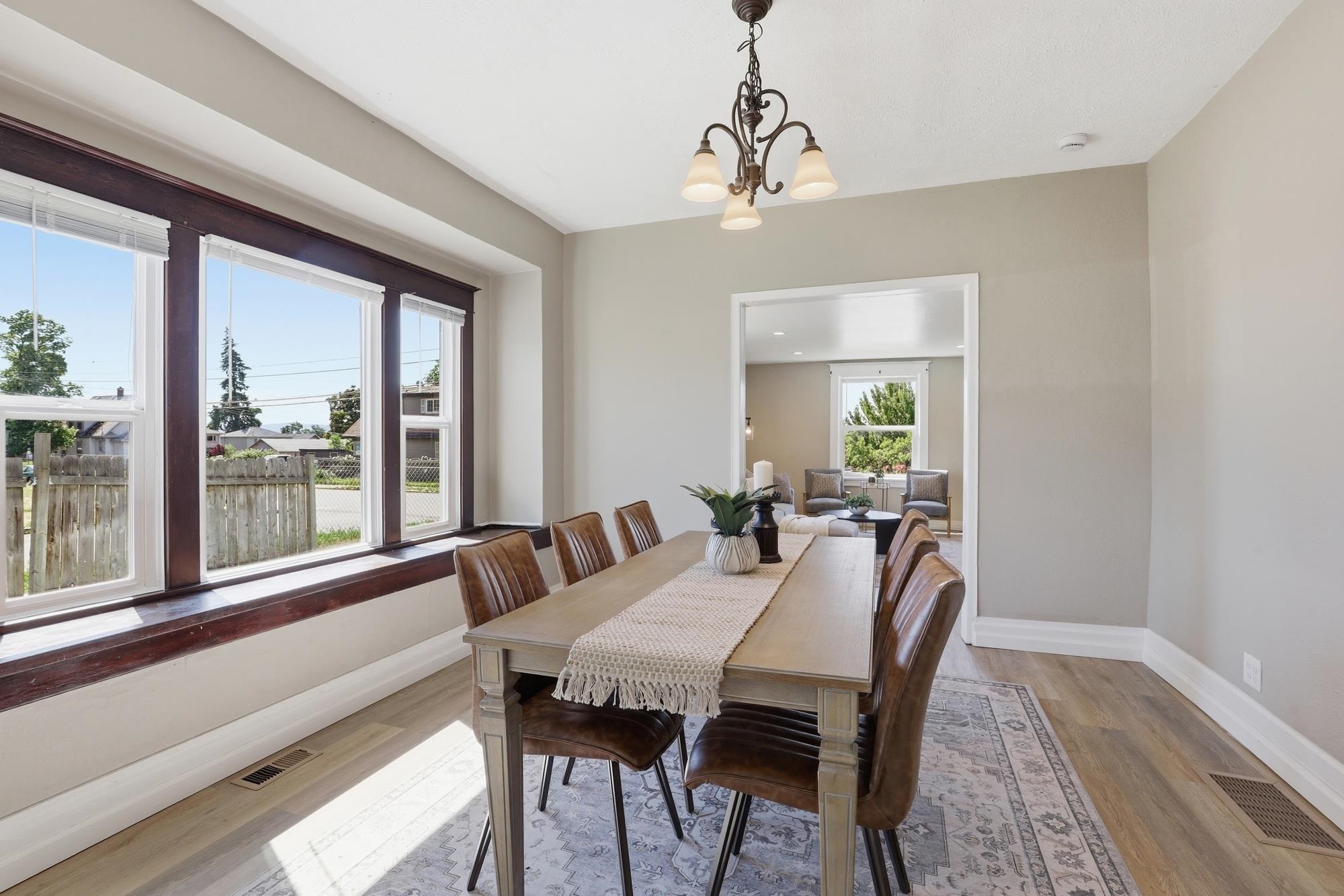 427 E Euclid Ave - Photo 9