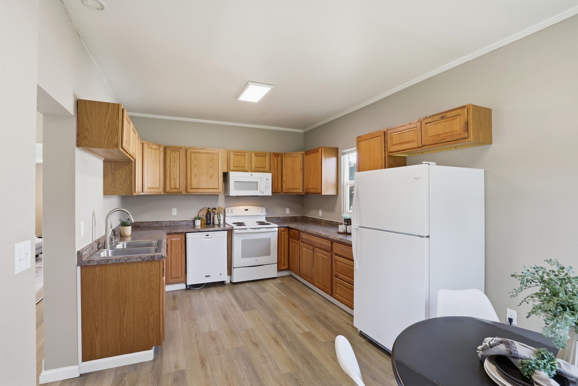 427 E Euclid Ave - Photo 12