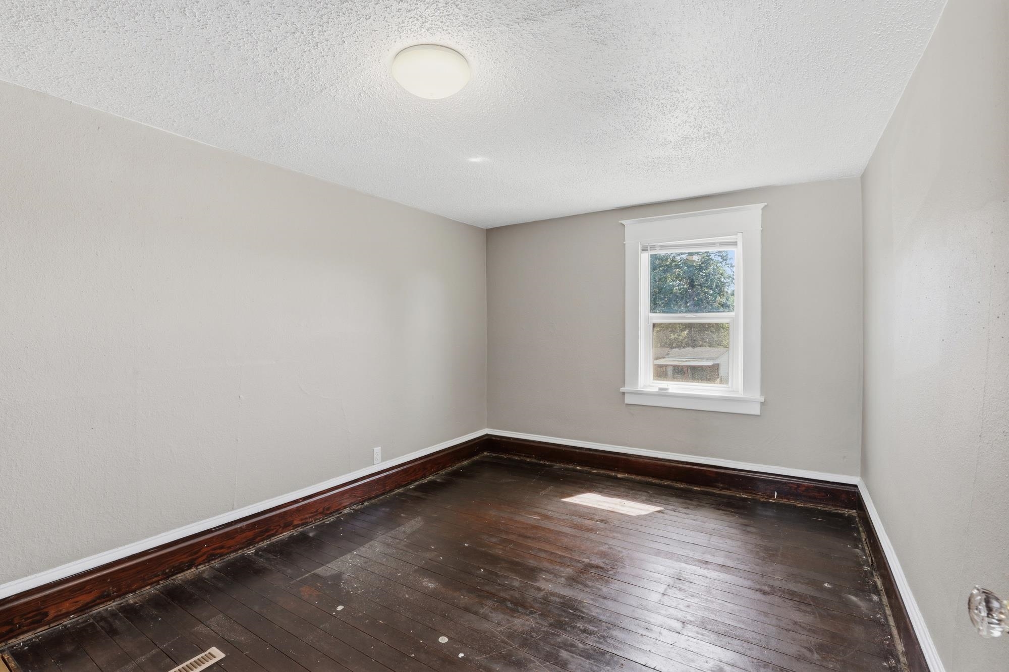 427 E Euclid Ave - Photo 24