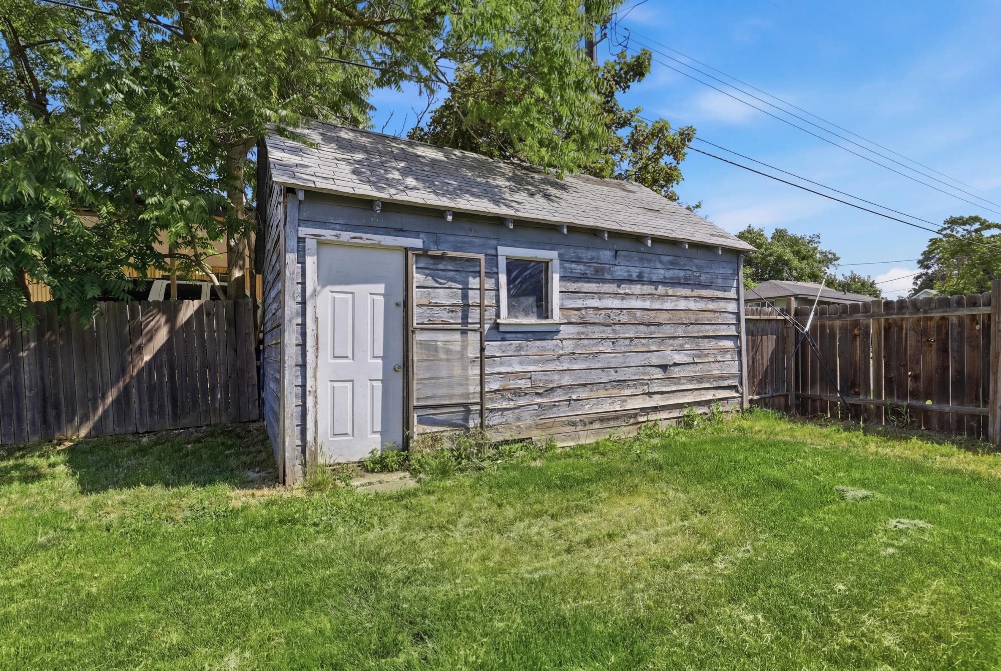 427 E Euclid Ave - Photo 27