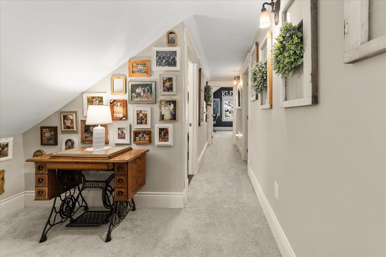 209 E 3rd Ave - Photo 15
