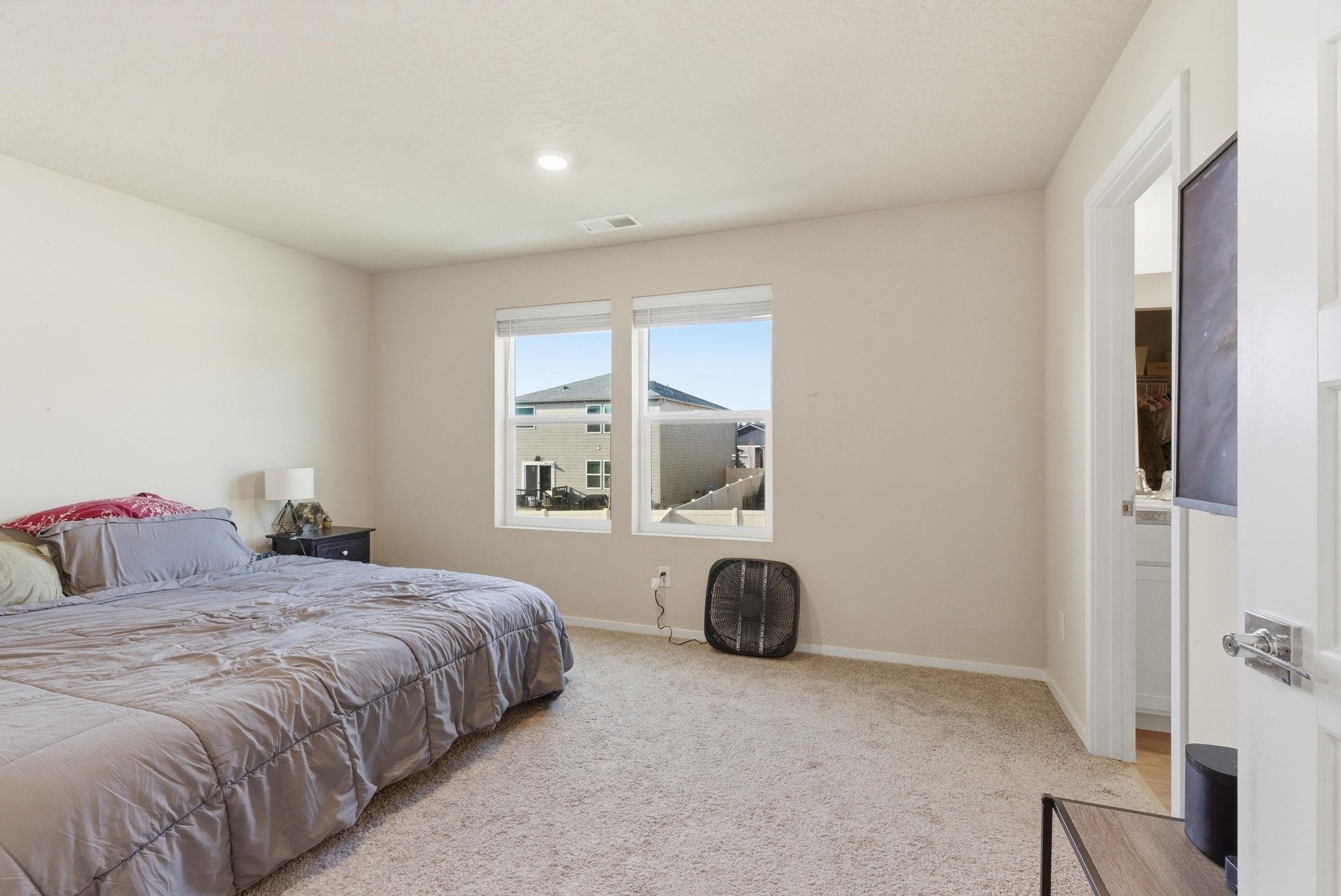 5606 W Youngstown Ln - Photo 17