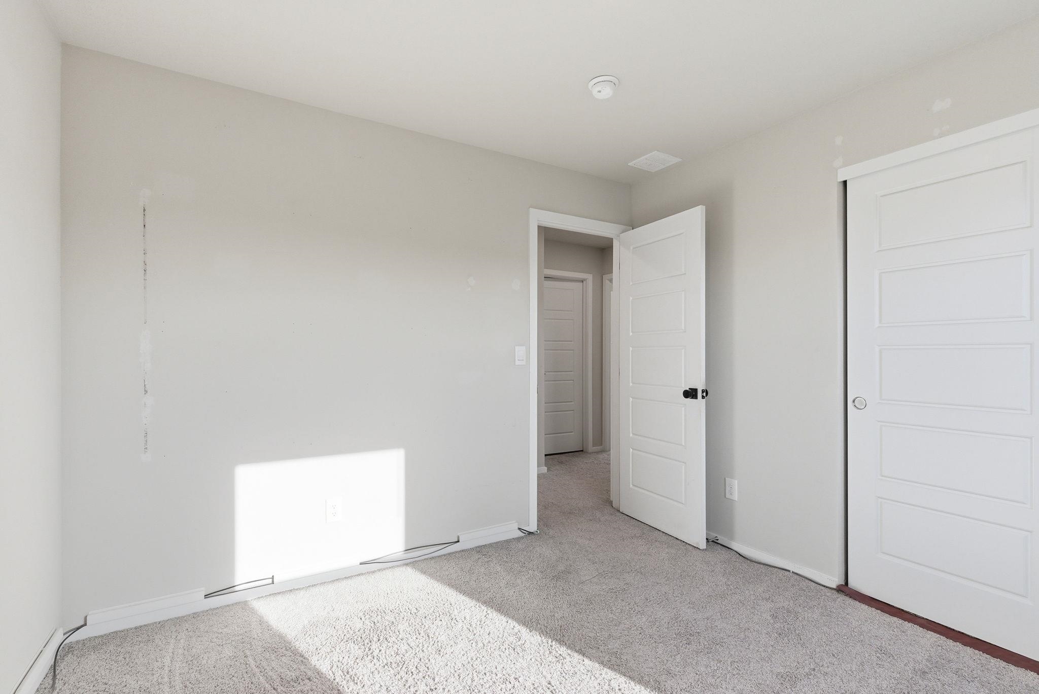 5606 W Youngstown Ln - Photo 22